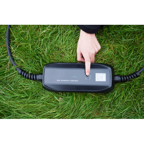 Зарядная станция BS-PCD030 Besen 10-16A 230В 3,6 кВт разъем Type 2 с экраном з кабелем 5 м
