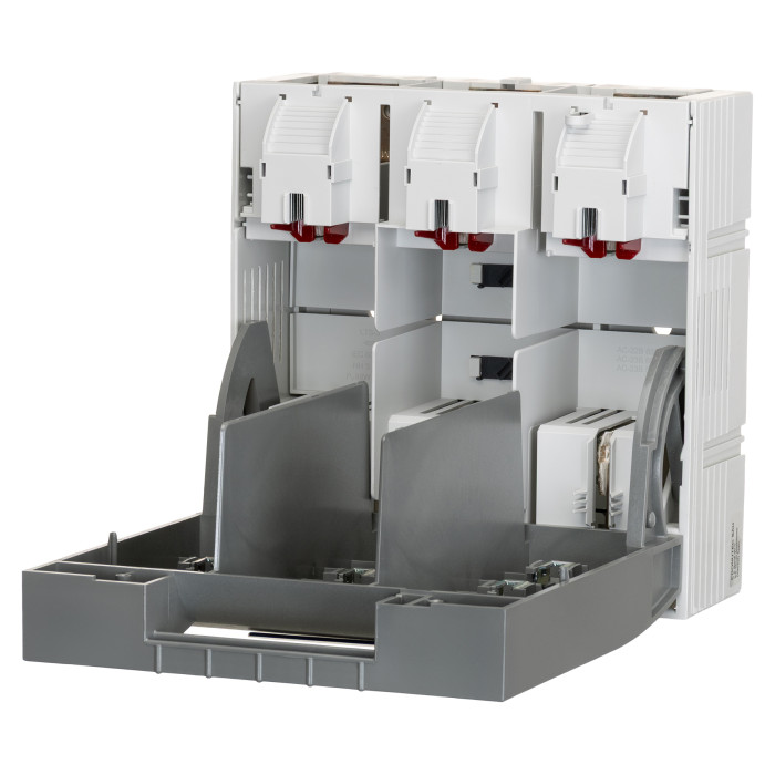 Вимикач під запобіжник PRONUTEC BTHC NH-3 630A M12